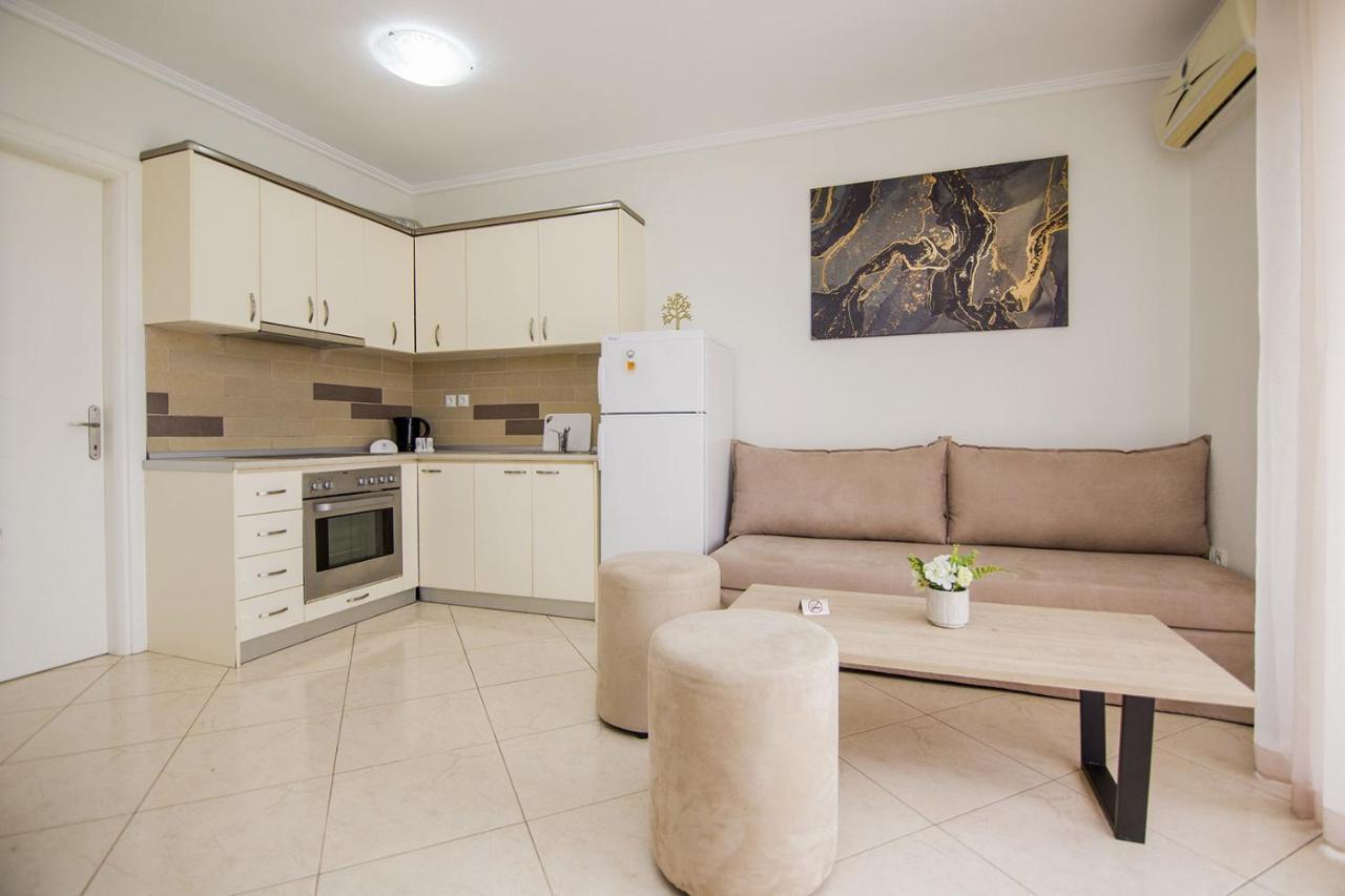 Kasta Bnb Ofrínion Zewnętrze zdjęcie